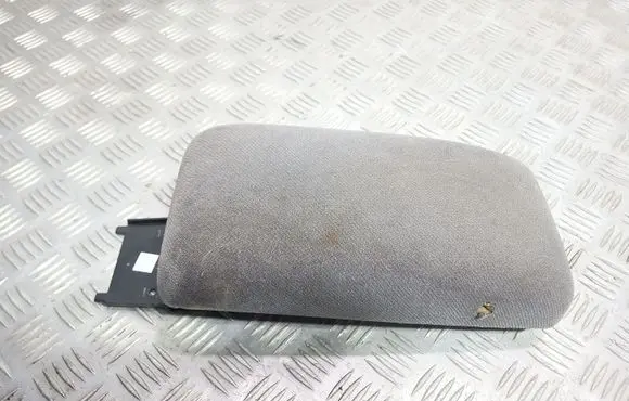 Renault Laguna I Armrest 1842905001