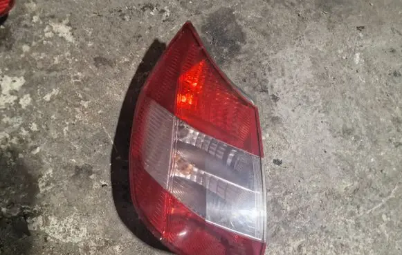 Renault Scenic II - Grand scenic II Rear/tail lights