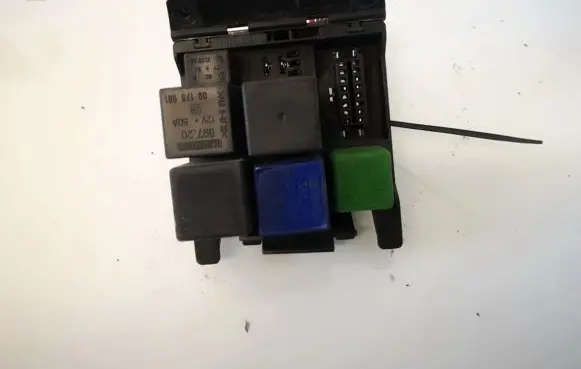 Opel Omega B1 Fuse box set 