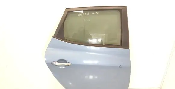 Hyundai ix20 Rear door