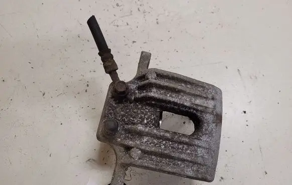 Hyundai Santa Fe Front brake caliper