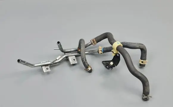 Honda CR-V Fuel line pipe