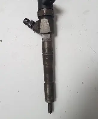 Opel Zafira C Fuel injector 0445110423