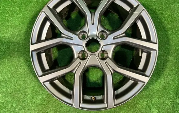 R17 alloy rim
