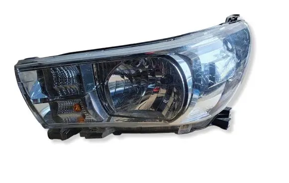 Toyota Hilux VIII Headlight/headlamp 