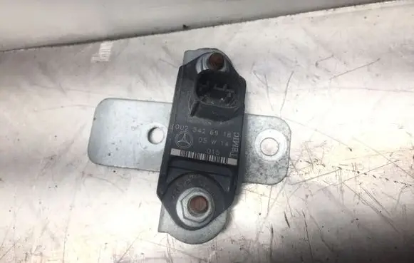 Mercedes-Benz ML W164 Airbag deployment crash/impact sensor 0025426918 A0025426918