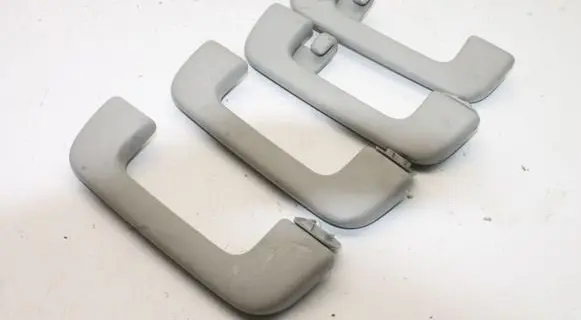 Toyota RAV 4 (XA40) A set of handles for the ceiling 