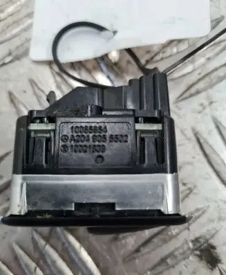 Mercedes-Benz C W204 Electric window control switch