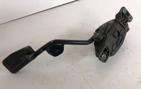 Audi A6 S6 C5 4B Accelerator throttle pedal 8E2721523C