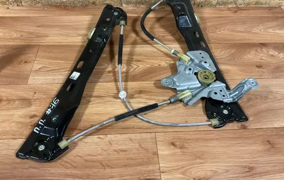 Opel Insignia A Front window lifting mechanism without motor 1330452 964838106