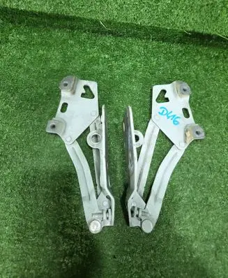 Mercedes-Benz Sprinter W907 W910 Engine bonnet/hood hinges A9108803100 A9108803000