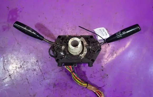 Suzuki Vitara (ET/TA) Other switches/knobs/shifts 