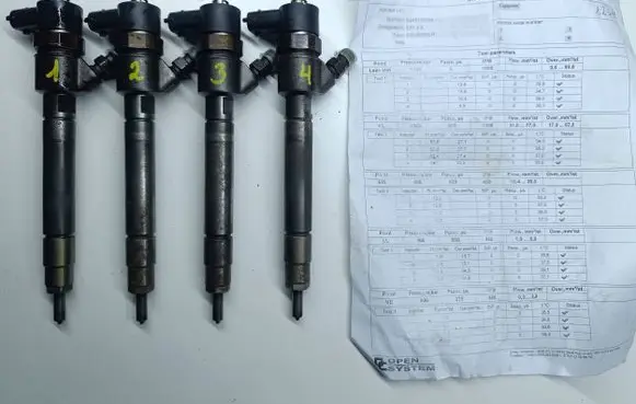 Volvo V70 Fuel injector 0445110298 30777526 88115