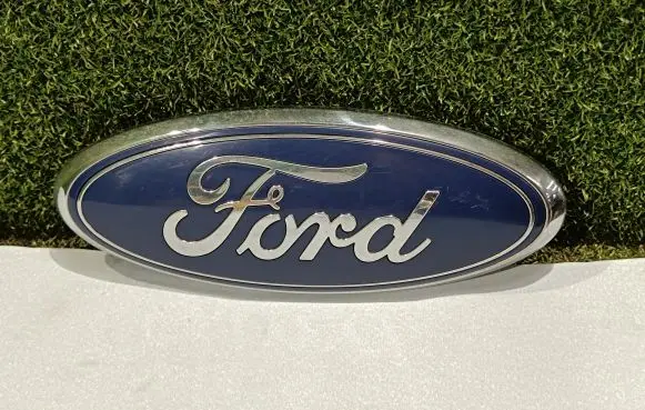 Ford Transit Manufacturer badge logo/emblem CK418B262AA