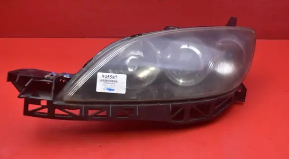 Mazda 3 I Headlight/headlamp P2951