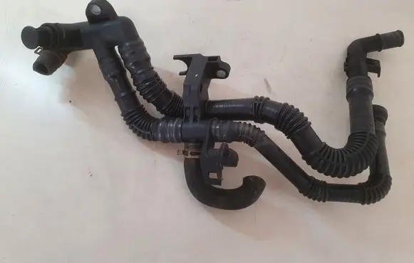 Volvo C30 Engine coolant pipe/hose