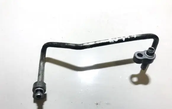 Mazda 626 Air conditioning (A/C) pipe/hose