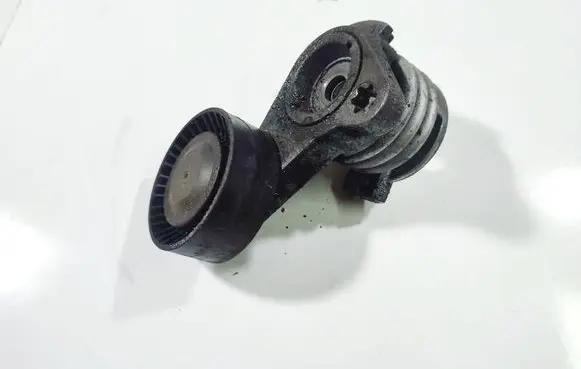 BMW 5 E60 E61 Generator/alternator belt tensioner F565565