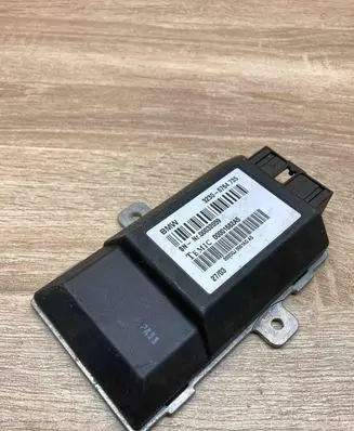 BMW 7 E65 E66 Steering rack control module 6764735