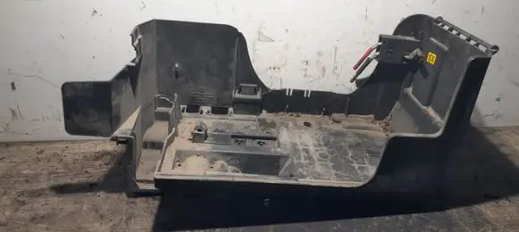 Battery tray