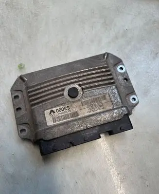 Renault Megane II Engine control unit/module 8200298463 8918620028