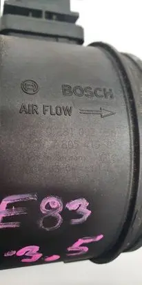 BMW X3 E83 Mass air flow meter 0281002936 7805415
