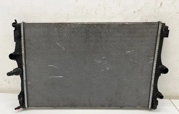 Mercedes-Benz A W177 Coolant radiator A2475000203
