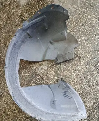 Volvo XC70 Front wheel arch liner splash guards 