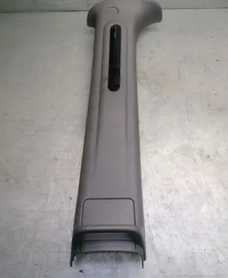 Chrysler Voyager (B) pillar trim (top) 05028276