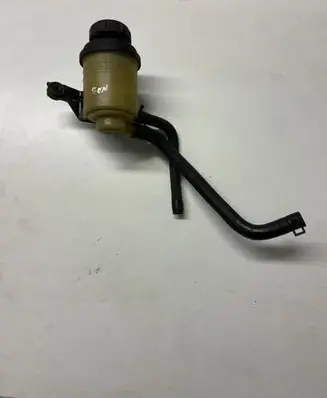 Hyundai Genesis Power steering fluid tank/reservoir 575802M000