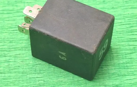 Volkswagen PASSAT B4 Other relay 161919533 24150000 86Y31H15P