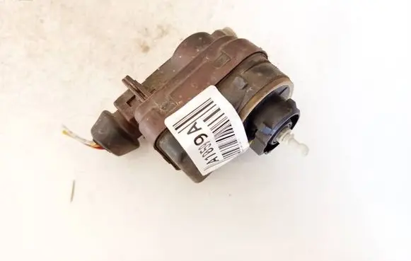 Peugeot 406 Headlight level adjustment motor 