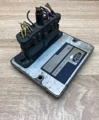 Ford Mondeo MK I Engine control unit/module ECU 93BB9F480BB