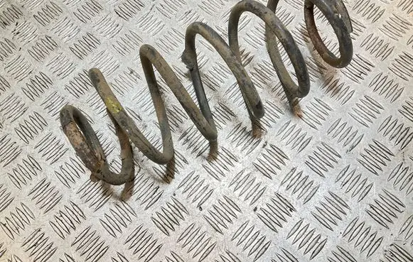 Toyota Yaris Rear coil spring