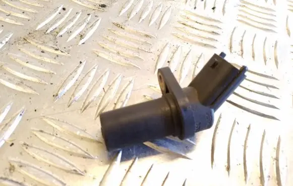 Opel Astra H Camshaft speed sensor 482450Z