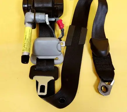 Mitsubishi Space Star Front seatbelt 0427147 MR773133