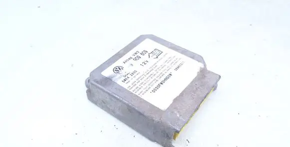 Volkswagen Golf IV Airbag control unit/module 1J0909609