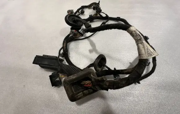Volvo XC90 Front door wiring loom 31844121