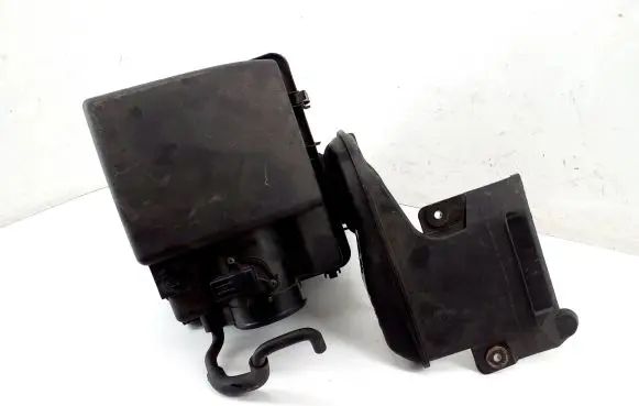 Mazda 3 II Air filter box SH0513201 SH01133AX