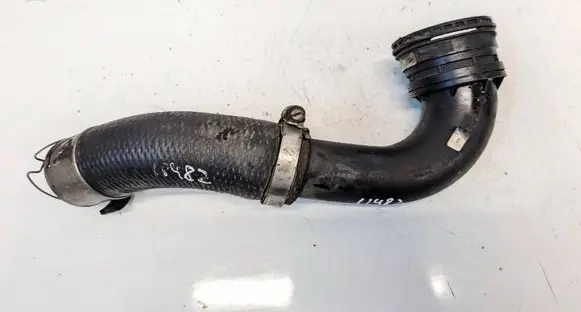 Land Rover Discovery Sport Intercooler hose/pipe HJ326C646AA GJ326C715AA