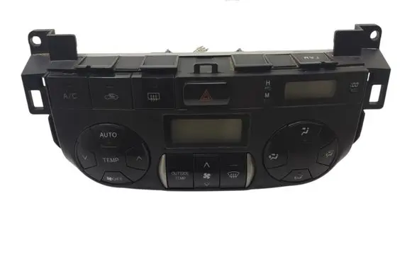 Toyota RAV 4 (XA20) Radio/CD/DVD/GPS head unit 8401042030