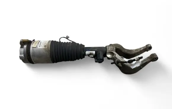 Volvo XC90 Front air suspension shock absorber 32269548 31681983