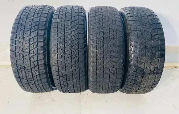 Honda HR-V R18 winter tire 22555R18 2255518 BRIDGESTONE