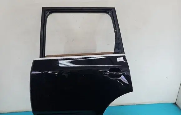 Rear door