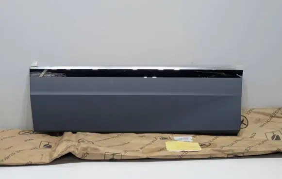 Volkswagen Touareg III Rear door trim (molding) 760854949F EN11147788 PP22082019