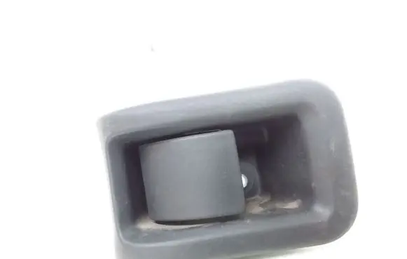 Volvo V70 Engine bonnet (hood) release handle 30779851