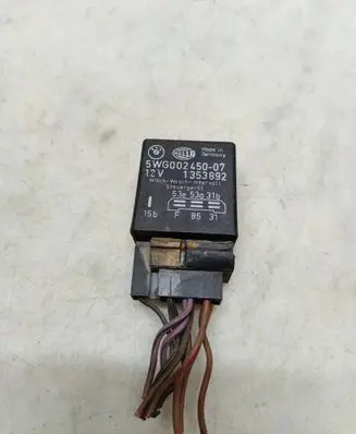 BMW 5 E12 Window wiper relay 5WG00245007 1353892