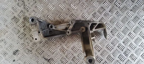 Volkswagen Caddy Front lower control arm/wishbone