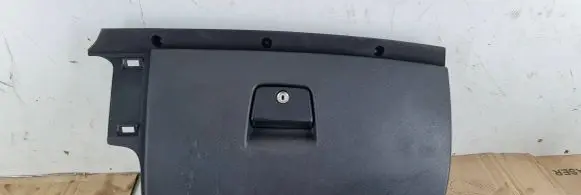 Volvo V50 Glove box 8626141 3865