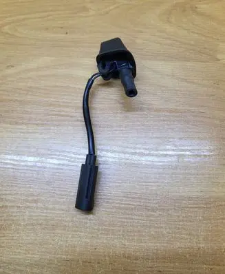BMW 3 E90 E91 Windshield washer spray nozzle 8365385